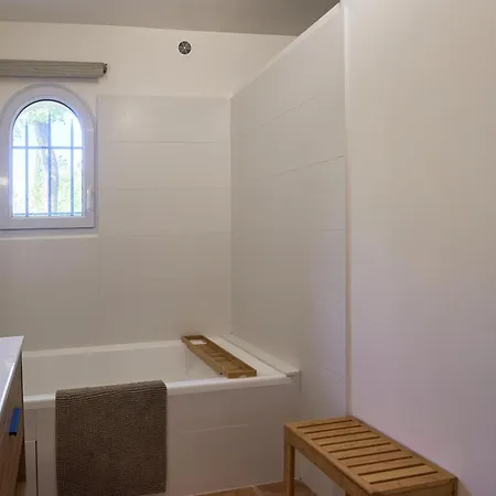 Cap Brun - De Reve Entre & Piscine Тулон